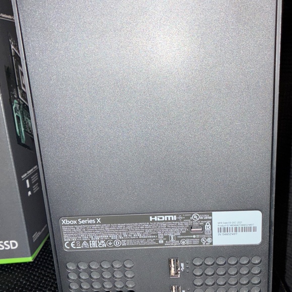 Microsoft XBOX Series X 1882 1Tb SSD Game System~ In Box*Controller*Manual*EUC - Picture 6 of 12